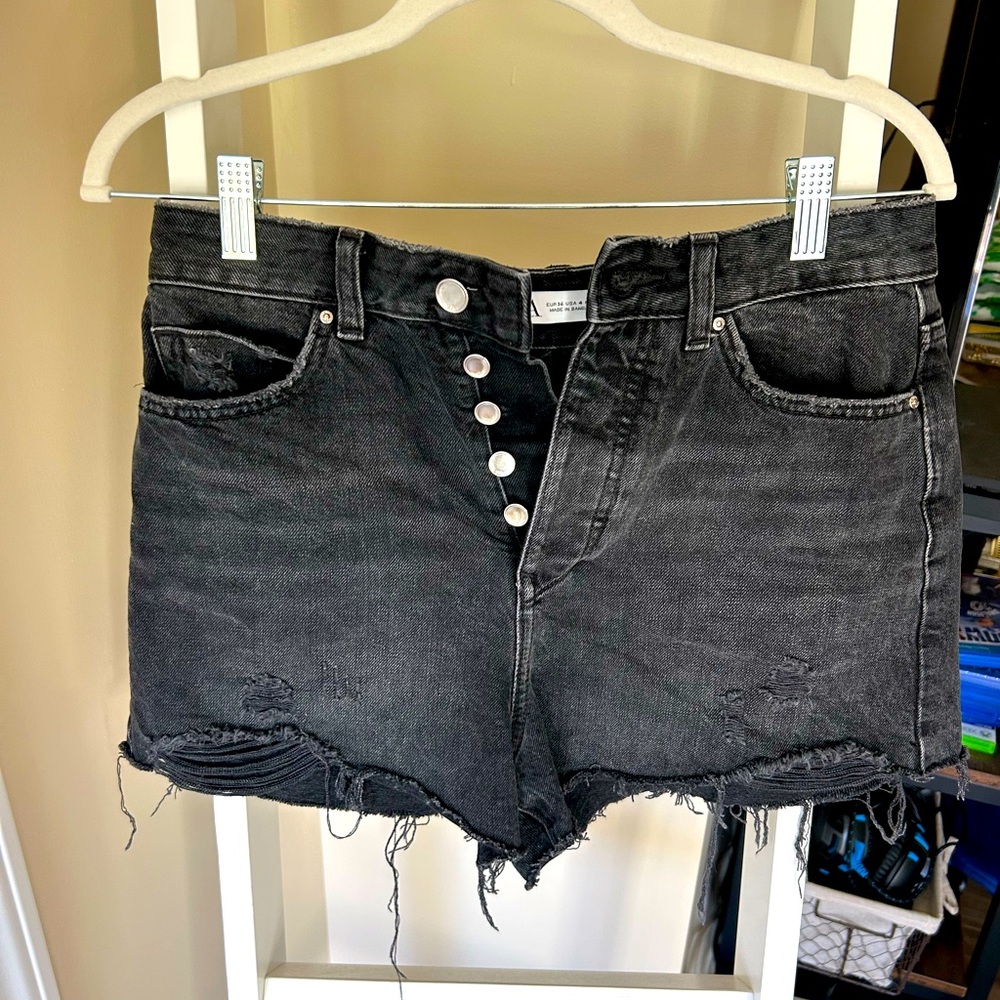 Zara High Rise Stylish Black Denim Shorts